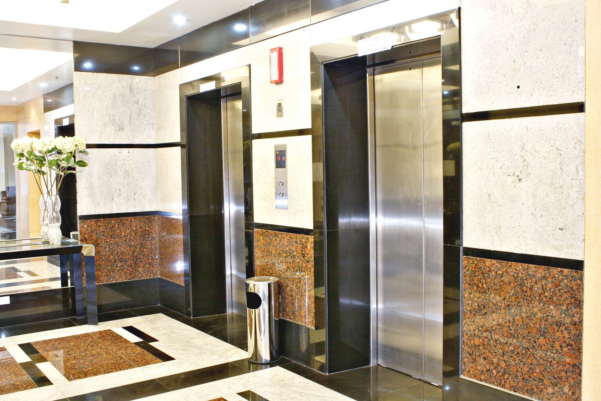 Reddoorz Plus @ E Rodriguez Corner Banawe 奎松市 外观 照片